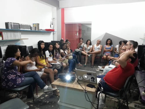 Laboratório Mate Com Angu de Cinema e Ciberativismo  na Escola Livre de Cinema de Nova Iguaçu